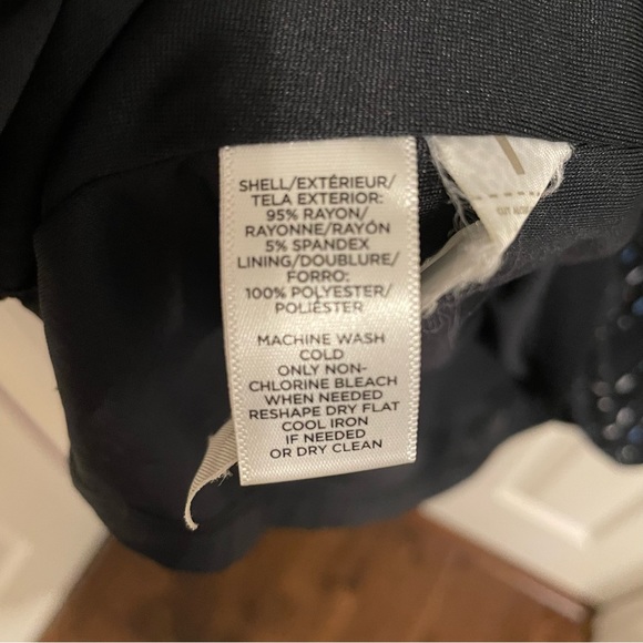 *DONATED* LOFT | Keyhole Maxi | Sleeveless | High Neck | S - Picture 4 of 8